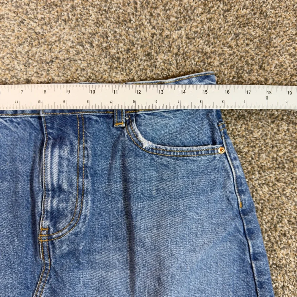 Zara Womens Blue Denim Mini Skirt Raw Hem Medium Wash Size M Y2K Coastal Cowgirl